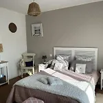Apartment De La *