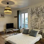 Apartment De La